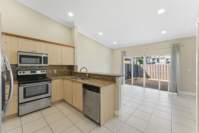 13755 SW 169th Terrace in Miami, FL - Building Photo - Building Photo