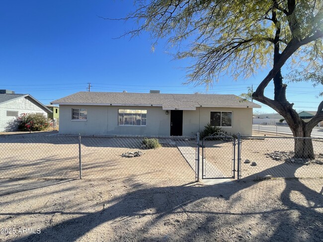 477 Park St in Florence, AZ - Building Photo - Building Photo