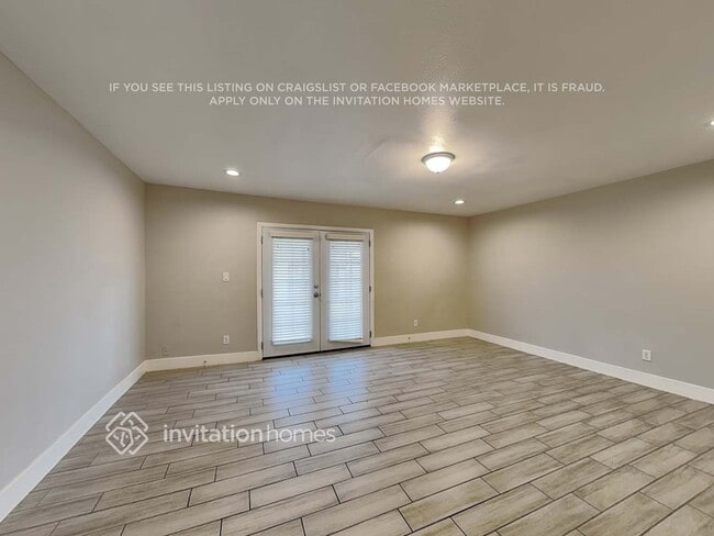 3105 S Jentilly Ln in Tempe, AZ - Building Photo - Building Photo