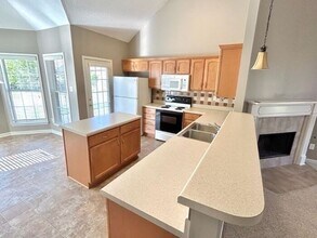 9872 Calderdale Dr in Cordova, TN - Building Photo - Building Photo