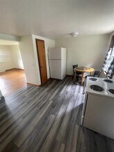 1221-1223 2nd St NW in New Philadelphia, OH - Building Photo - Building Photo