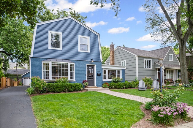 property at 449 Longfellow Ave