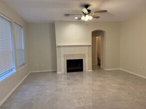 12919 Deer Cove Ln in Houston, TX - Building Photo - Building Photo