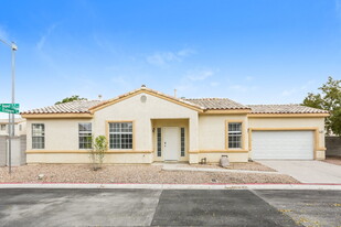 7732 Respect Ave in Las Vegas, NV - Building Photo