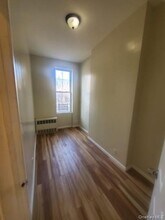 9 Somers St in Brooklyn, NY - Building Photo - Building Photo