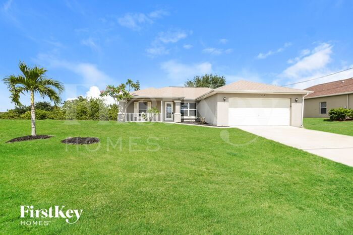 412 NW 23rd Ave in Cape Coral, FL - Building Photo