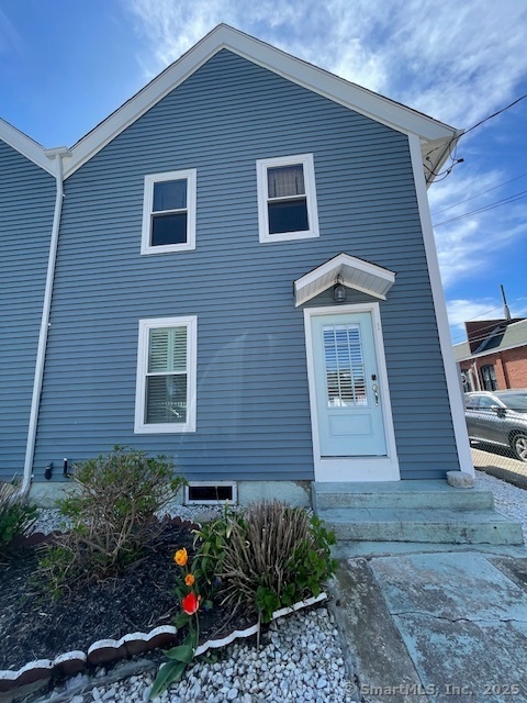 property at 1 Bradley St