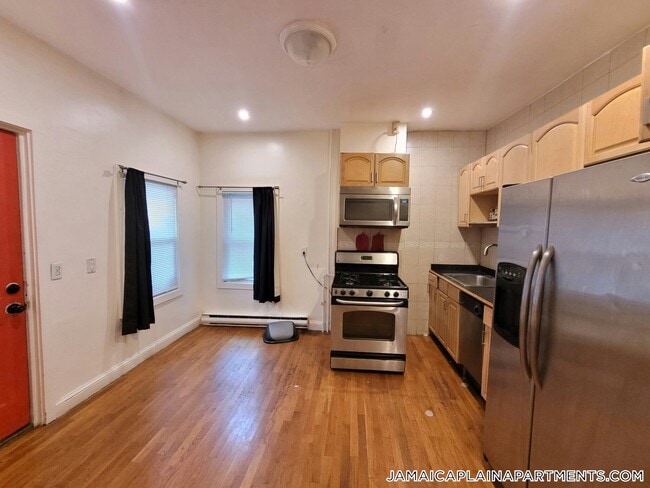 property at 2 Mark St