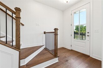 504 Healy Dr in Cumming, GA - Building Photo - Building Photo