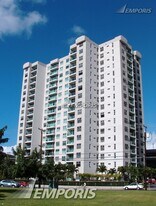 1448 Young St, Unit 1608 in Honolulu, HI - Building Photo
