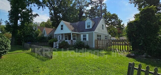 8223 Chesapeake Blvd in Norfolk, VA - Building Photo - Building Photo