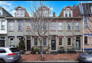 2807 Jane St in Pittsburgh, PA - Building Photo