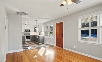 2529 Sycamore St in Fayetteville, NC - Building Photo - Building Photo