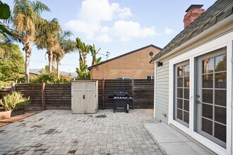 611 W Mission St in Santa Barbara, CA - Building Photo - Building Photo