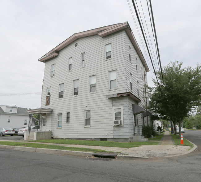 2 Elizabeth Rd in South Bound Brook, NJ - Building Photo - Building Photo