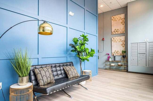 542 Boulevard NE in Atlanta, GA - Foto de edificio - Building Photo