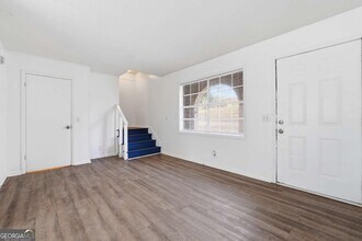 1073 Laurel Ln NW in Conyers, GA - Building Photo - Building Photo