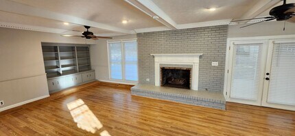 3823 Chris Dr in Columbus, GA - Building Photo - Building Photo