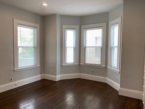 7 Quincy St, Unit 1 in Somerville, MA - Building Photo - Building Photo