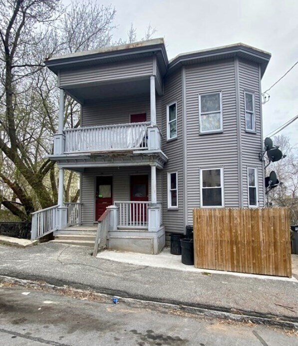 38-40 Wilson St in Haverhill, MA - Building Photo