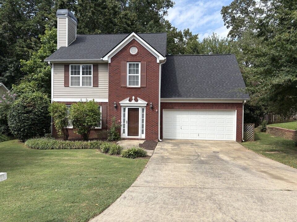 704 Rising Way in Woodstock, GA - Building Photo