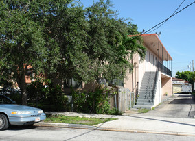 1553 SW 5th St Apartments