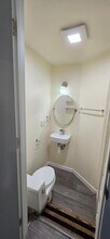 713 5th St, Unit #2 Studio in Mukilteo, WA - Building Photo - Building Photo