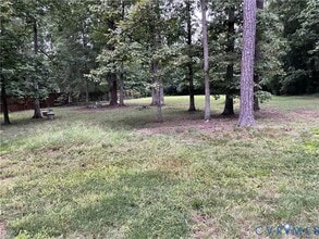 8322 Jahnke Rd in Richmond, VA - Building Photo - Building Photo