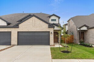 1860 Dry Cherry Ln in Dayton, TX - Building Photo