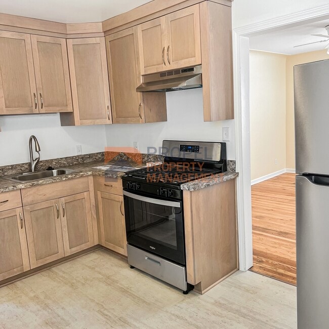 4481 Westpoint St in Dearborn Heights, MI - Building Photo - Building Photo