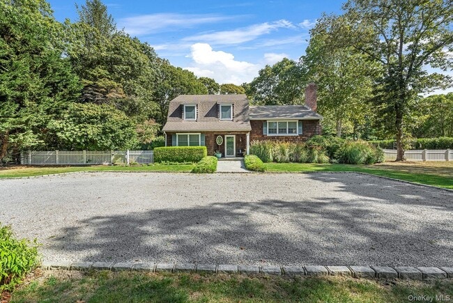 property at 44 Midhampton Ave