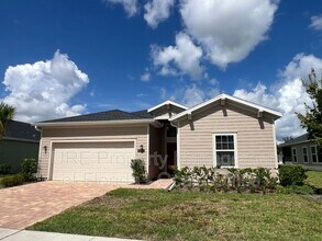 4510 NW 14th Lp in Ocala, FL - Building Photo - Building Photo