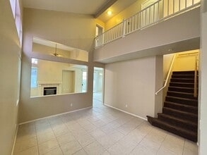 2114 Polynesia Cir in Henderson, NV - Building Photo - Building Photo