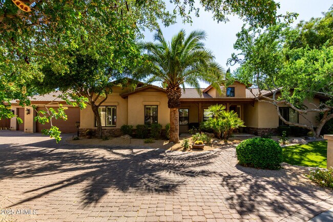 property at 6502 N 81st Pl