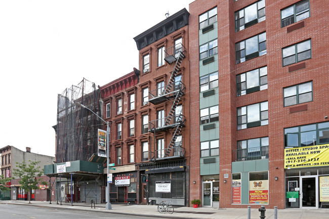 1082 Fulton St in Brooklyn, NY - Building Photo - Building Photo