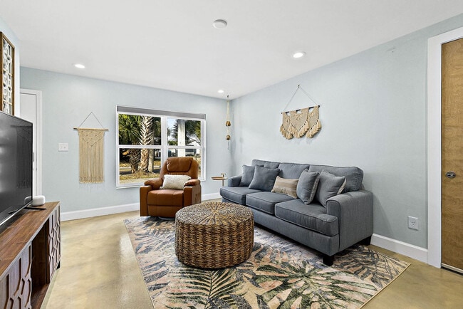 107b A St