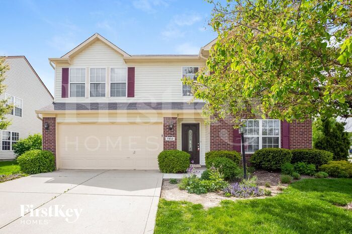 7952 Alamosa Ln in Indianapolis, IN - Building Photo