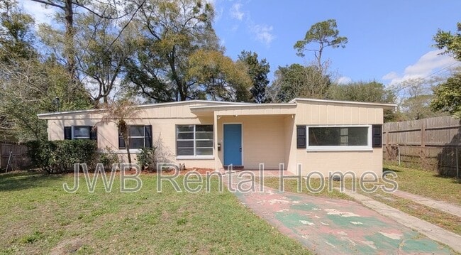 property at 10444 Piedmont Rd