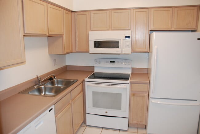 property at 249 W Ct of Shorewood