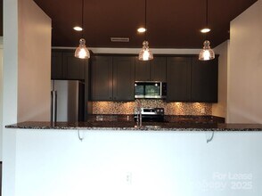 2338 Yadkin Ave in Charlotte, NC - Building Photo - Building Photo