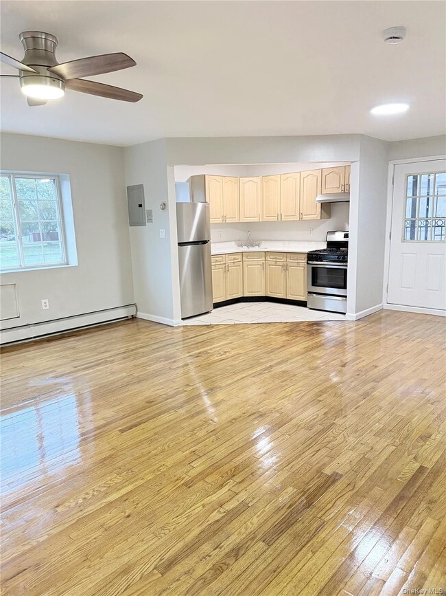 89-08 S Conduit Ave in Queens, NY - Building Photo - Building Photo