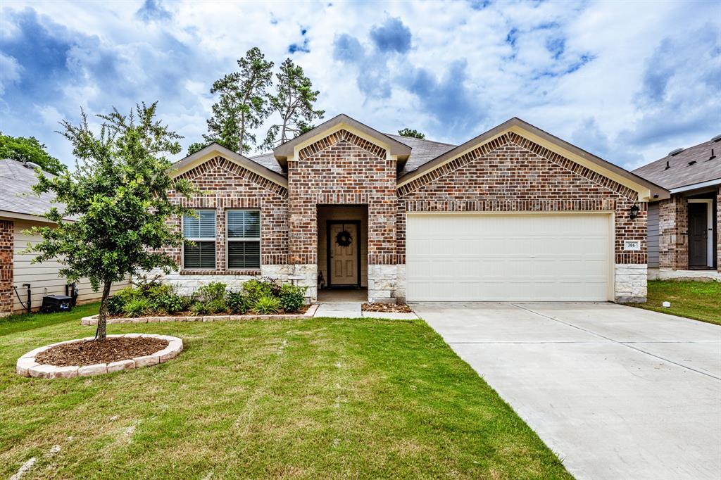 306 Pecos Dr in Huntsville, TX - Building Photo