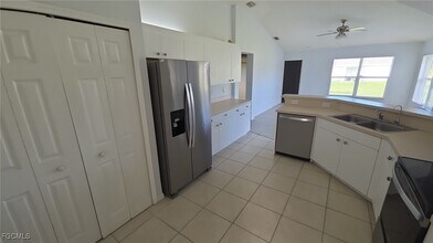 835 Grant Blvd in Lehigh Acres, FL - Building Photo - Building Photo