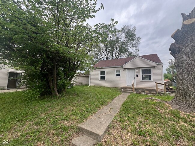 property at 5322 E 19th Pl