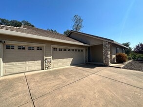 6245 Bluff View Rd in Copperopolis, CA - Building Photo - Building Photo