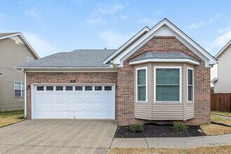 1236 Bending Creek Dr in Nashville, TN - Building Photo - Building Photo