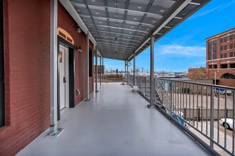 316 4th St S, Unit #201 in La crosse, WI - Building Photo - Building Photo
