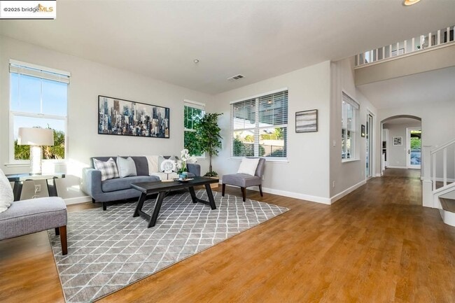 2700 St Regis Ave in Brentwood, CA - Building Photo - Building Photo