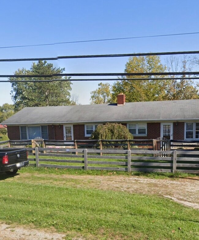 3616 Oxford Millville Rd Rentals in Oxford, OH