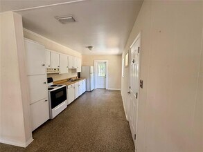 2805 W Wallace Ave in Tampa, FL - Building Photo - Building Photo